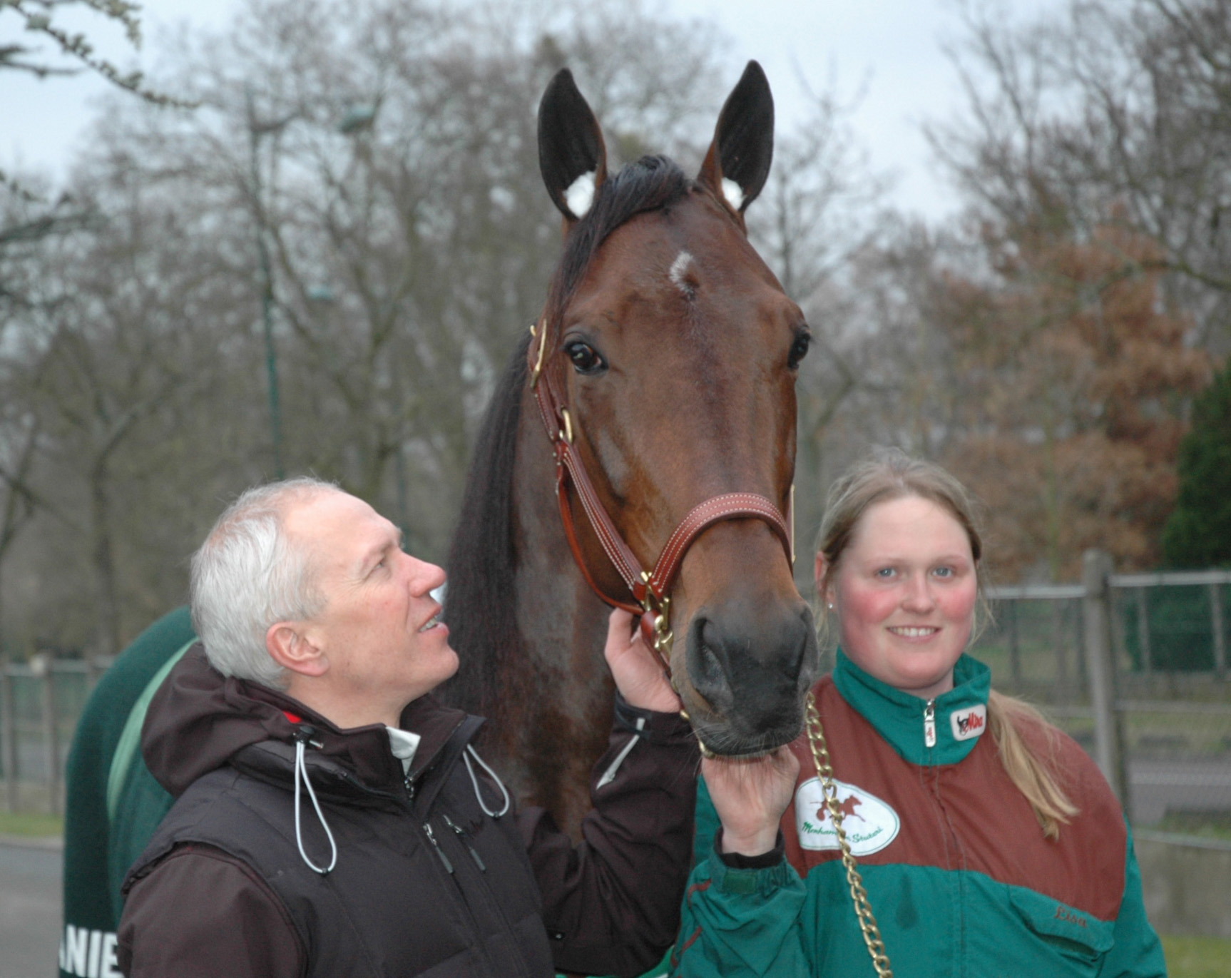 Örjan, Maharajah och Lisa Skog vann 2014 stallets största seger, Prix d'Amerique. Foto; A.Lindblom